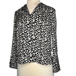 Banana Republic blouse petite XS Leopard black white long sleeve V-neck button f